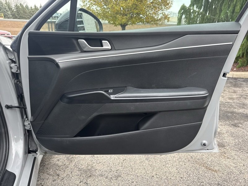 Used 2022 Kia K5 GT-Line image 40