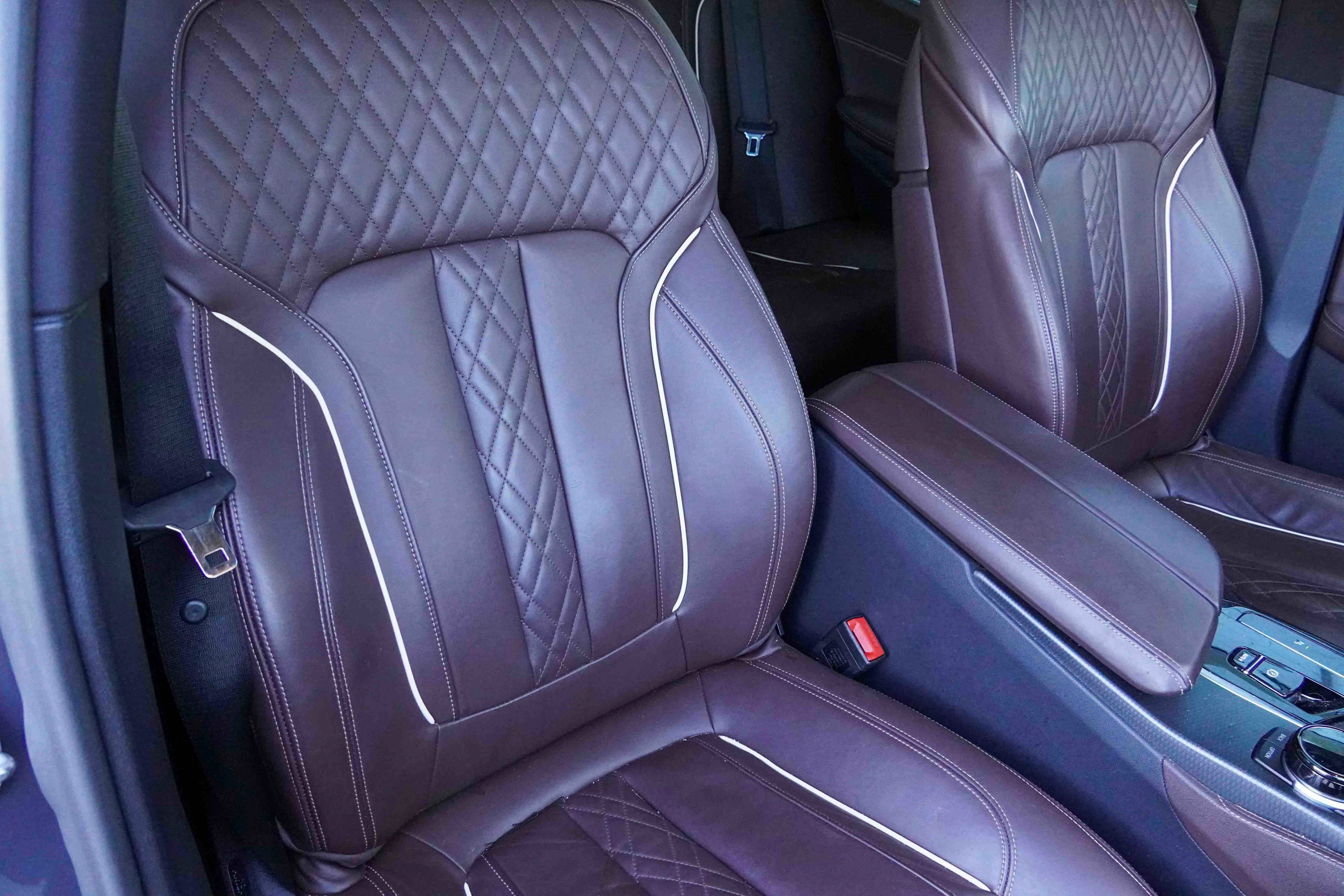 Certified 2022 BMW M550i xDrive w/ Executive Package image 13