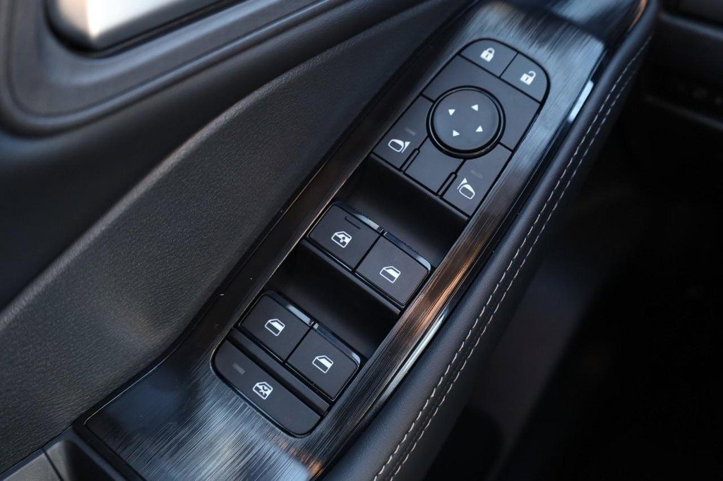 New 2026 Nissan Rogue SV image 19