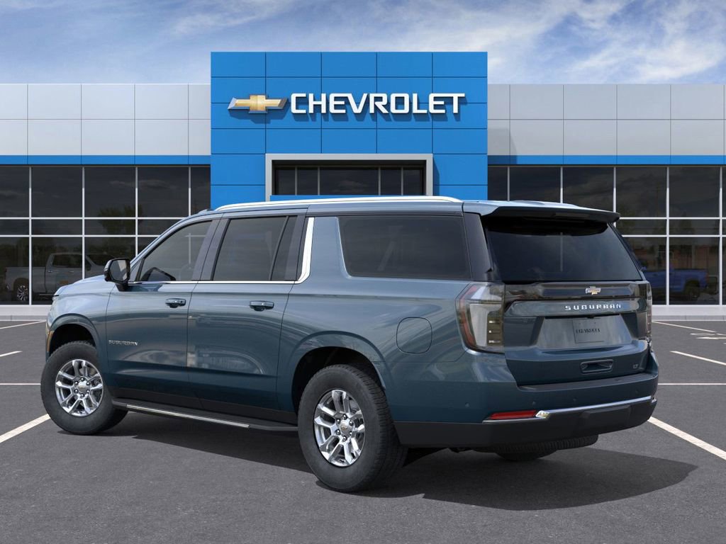 New 2026 Chevrolet Suburban LT image 3