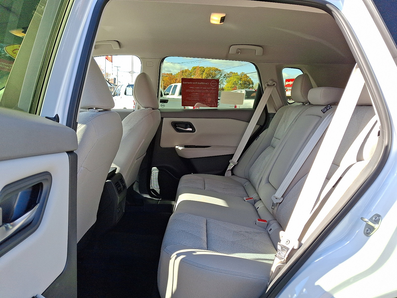 Certified 2025 Nissan Rogue SV image 10