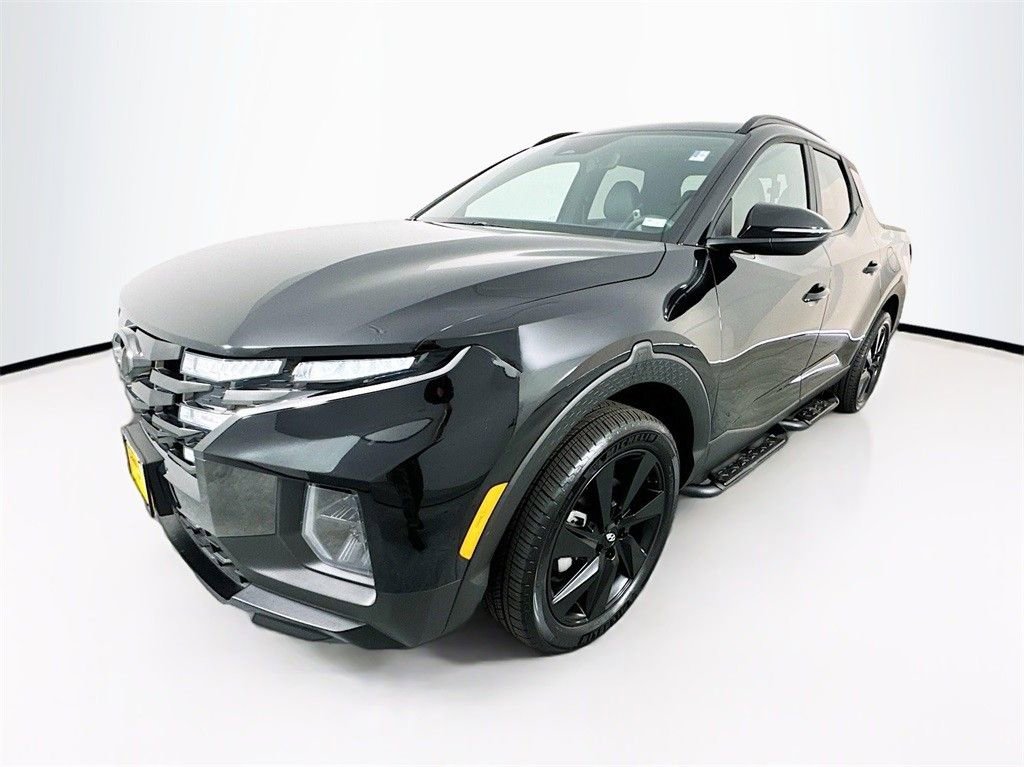 Used 2024 Hyundai Santa Cruz Night AWD/4WD image 3