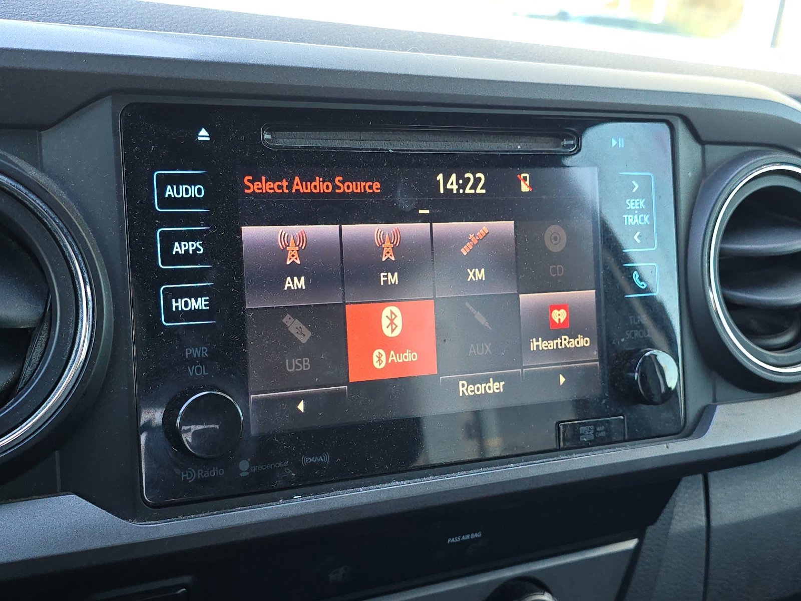 Used 2019 Toyota Tacoma TRD Off-Road image 16