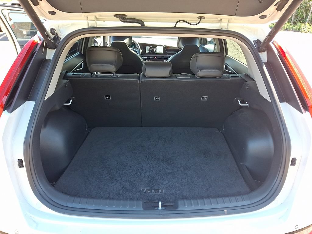 Used 2024 Kia Niro FWD image 31