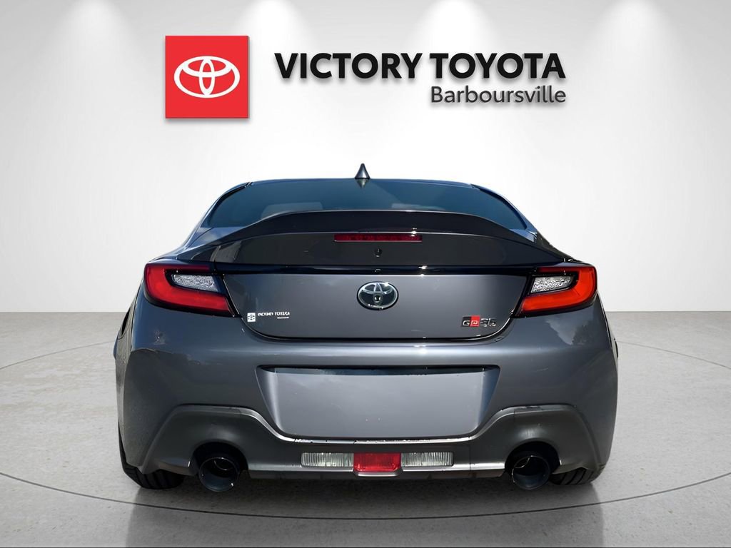 New 2025 Toyota GR86 Premium image 7