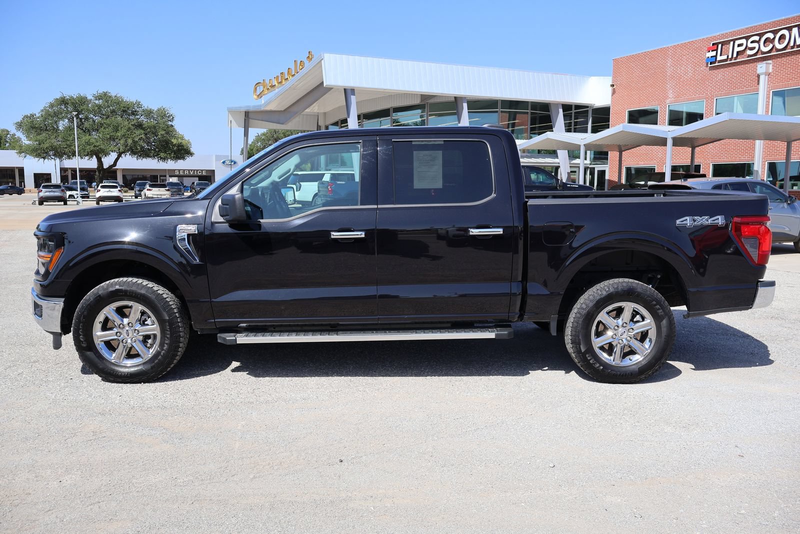 Used 2025 Ford F150 XLT w/ Equipment Group 301A Standard AWD/4WD image 2
