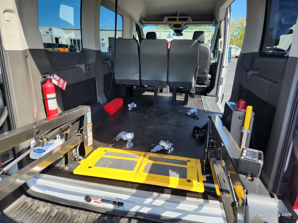 Used 2020 Ford Transit 150 XL image 38