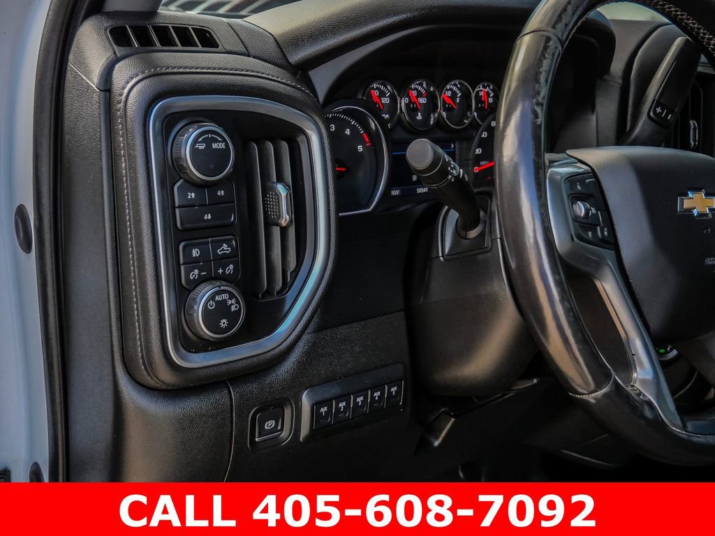 Used 2022 Chevrolet Silverado 2500 LT w/ Convenience Package image 27