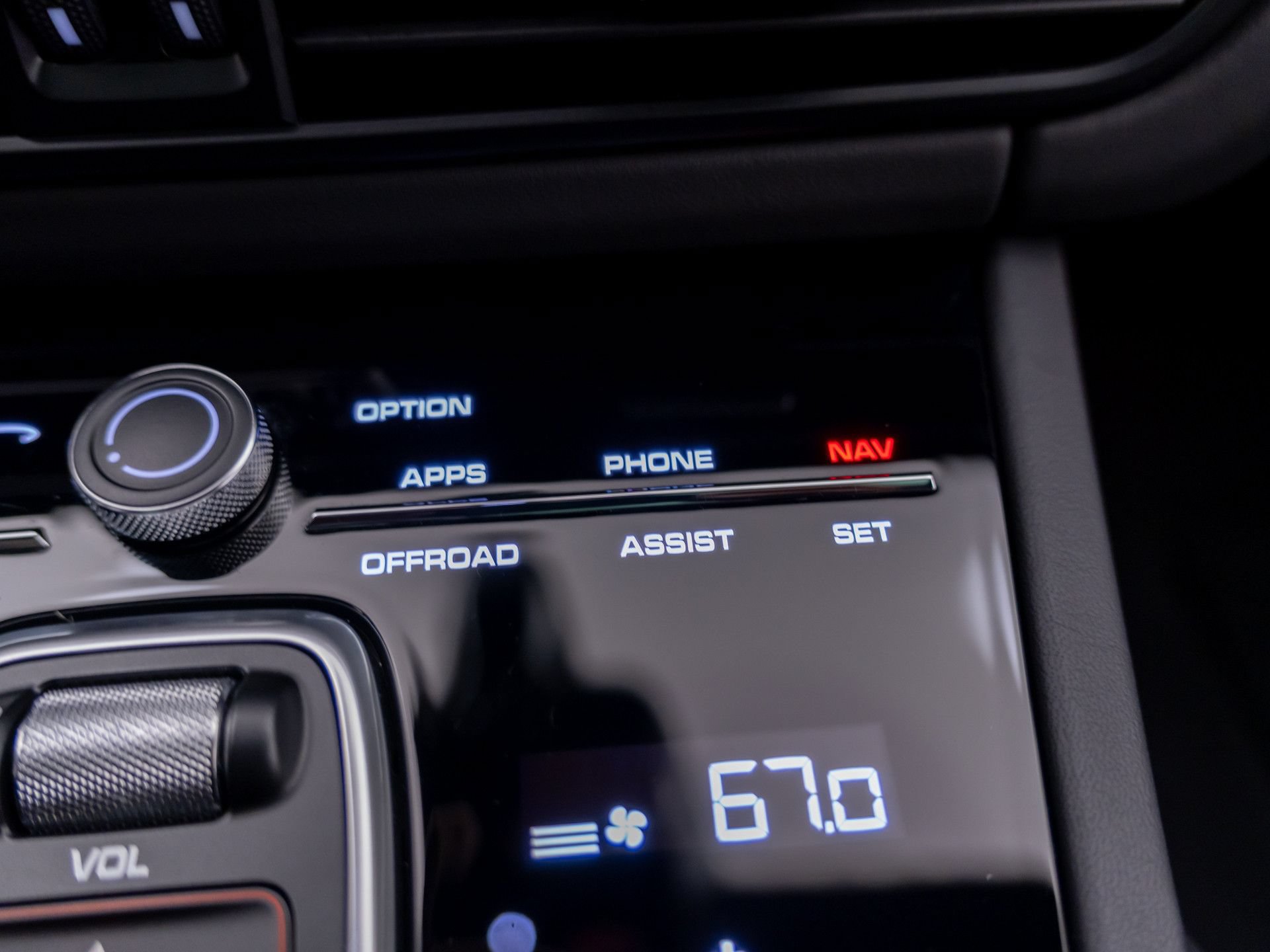 Certified 2023 Porsche Cayenne Turbo AWD/4WD image 32