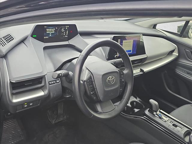 Used 2024 Toyota Prius LE image 9