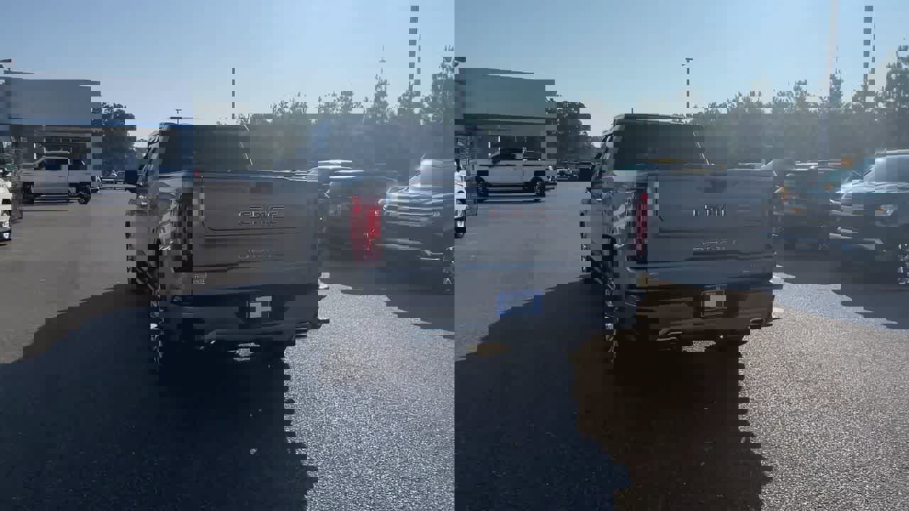 Used 2024 GMC Sierra 1500 Denali image 7