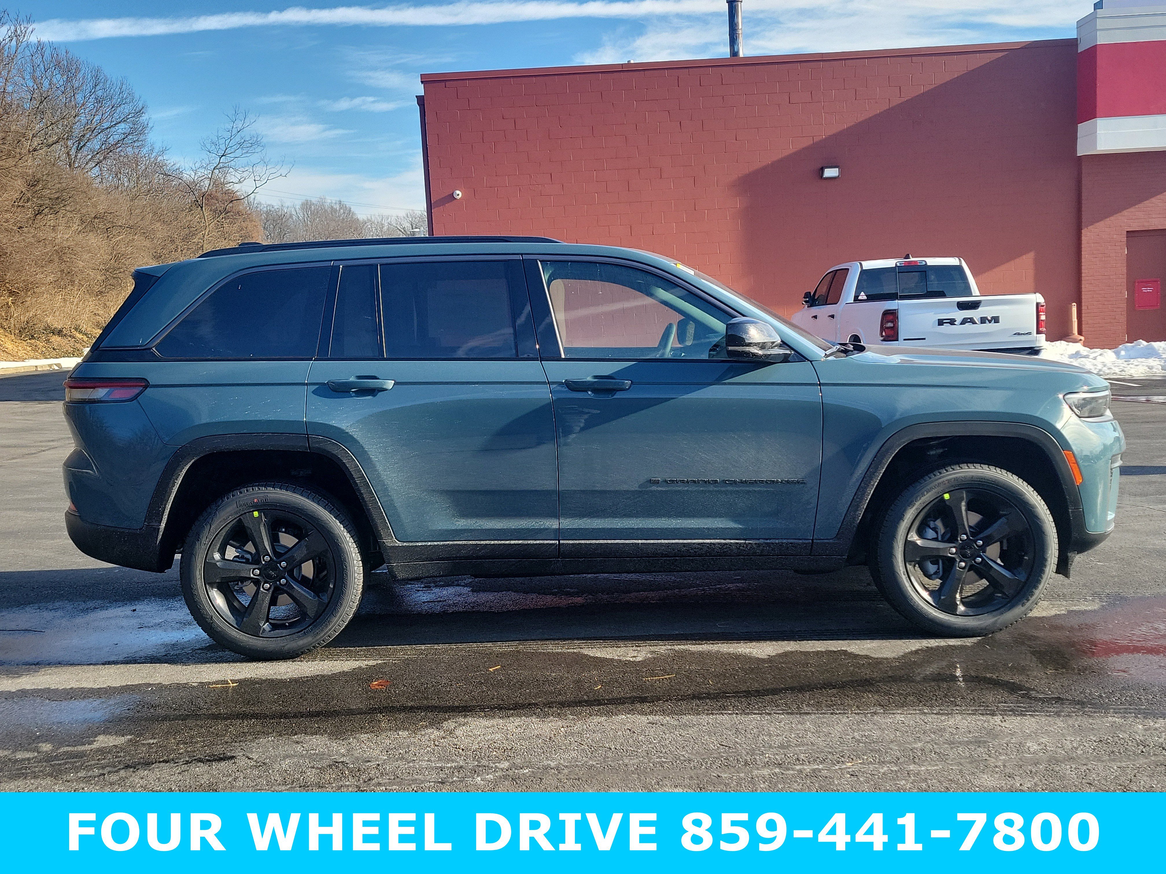 New 2026 Jeep Grand Cherokee Limited image 3