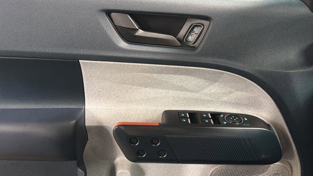 Used 2024 Ford Maverick XLT w/ XLT Luxury Package image 20