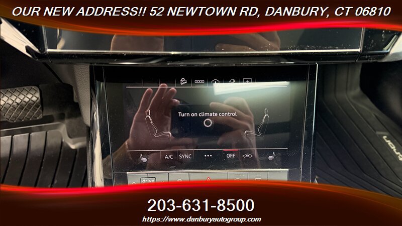 Used 2021 Audi e-tron Premium w/ Convenience Plus Package AWD/4WD image 27
