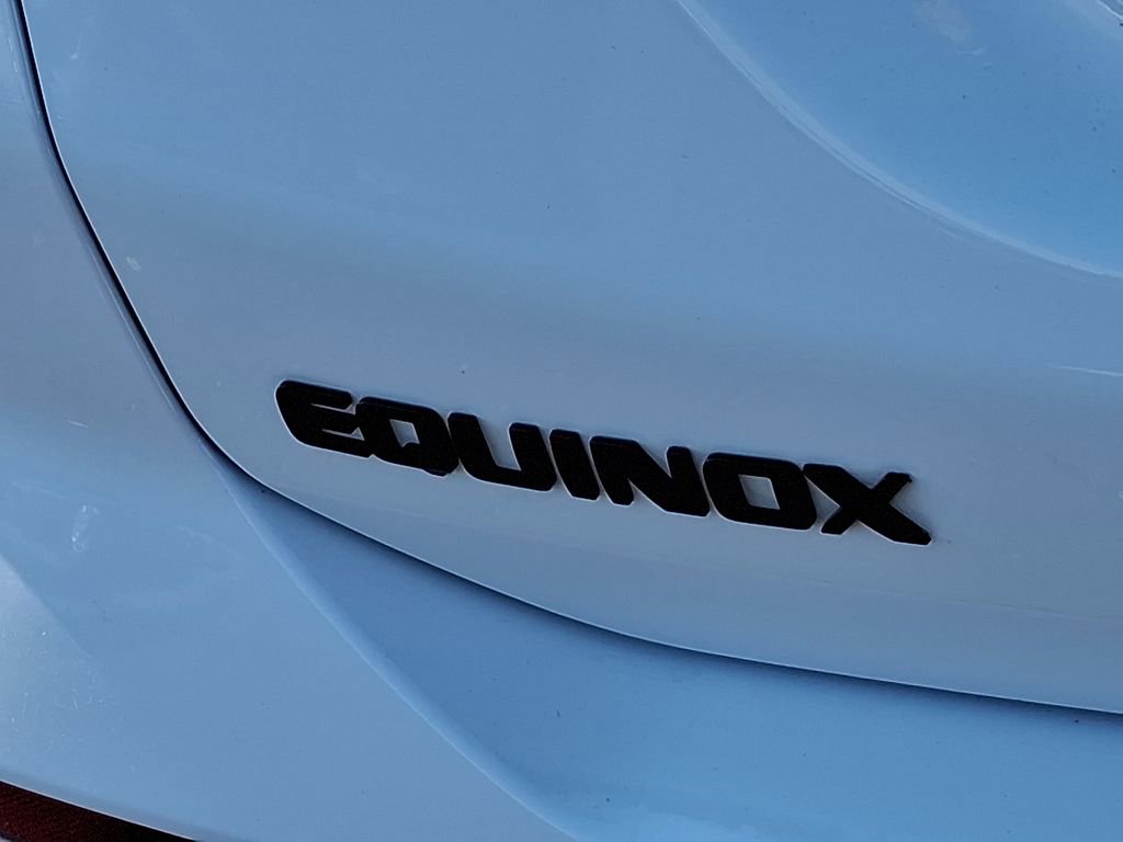 Certified 2023 Chevrolet Equinox RS FWD image 32