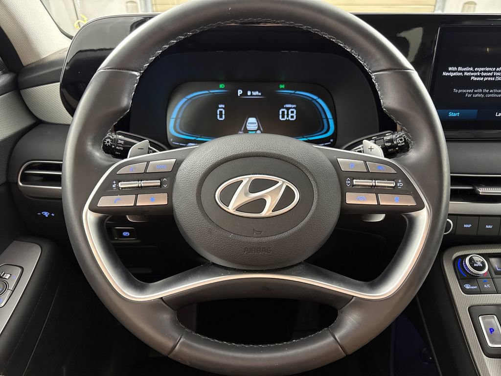 Used 2025 Hyundai Palisade SEL FWD image 16