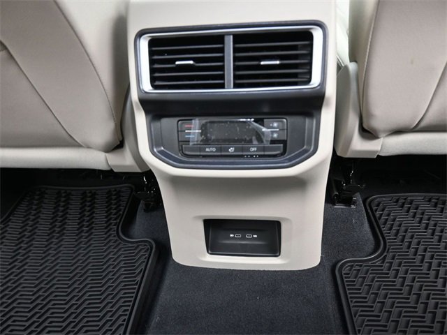 New 2026 Volkswagen Atlas SE image 25