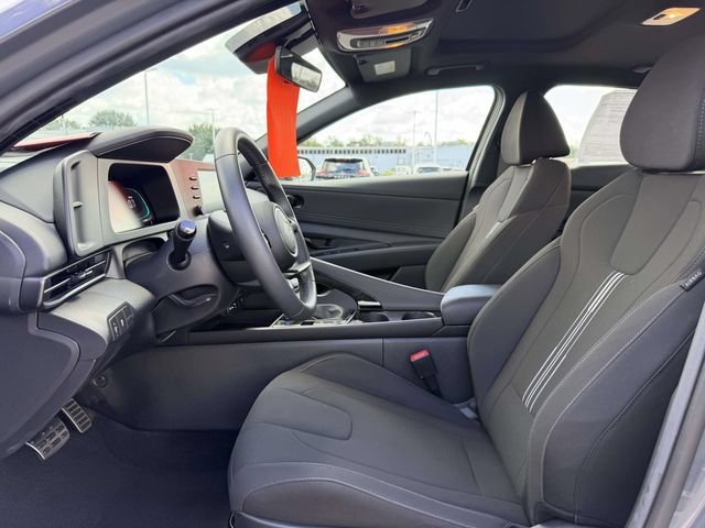 Used 2026 Hyundai Elantra SEL Sport Premium w/ Cargo Package FWD image 16