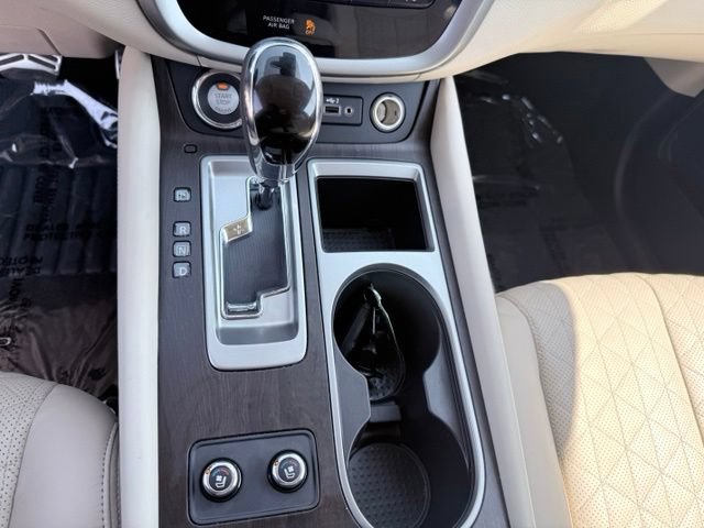 Certified 2024 Nissan Murano Platinum w/ Cargo Package FWD image 14
