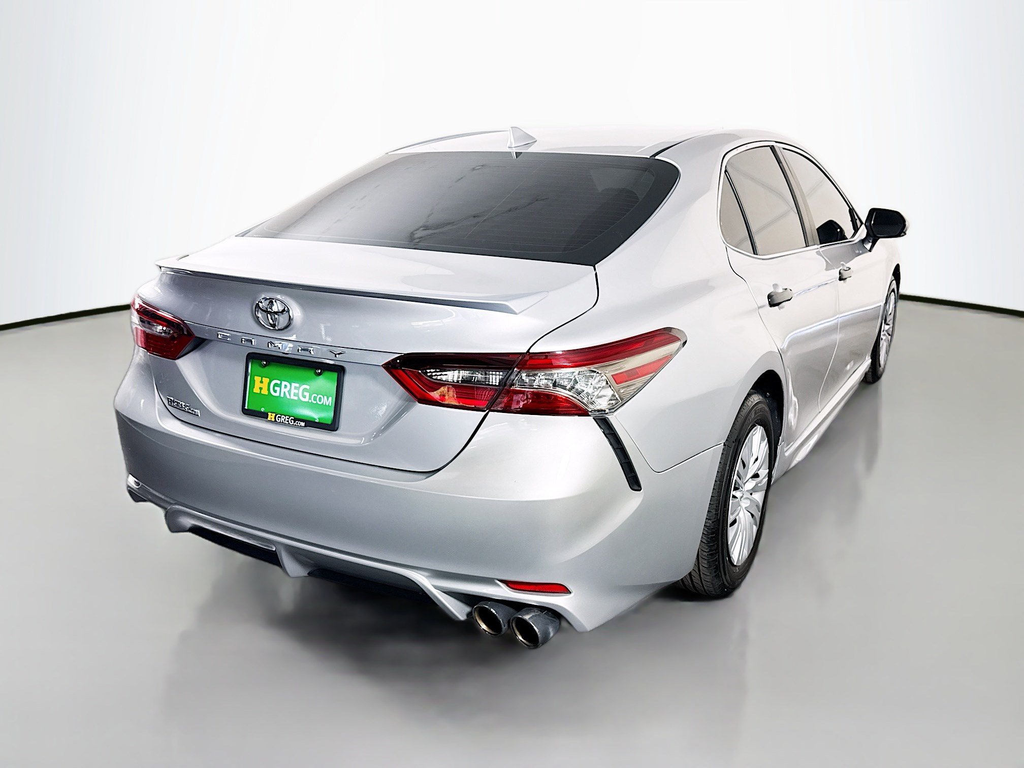 Used 2022 Toyota Camry SE w/ Convenience Package FWD image 10