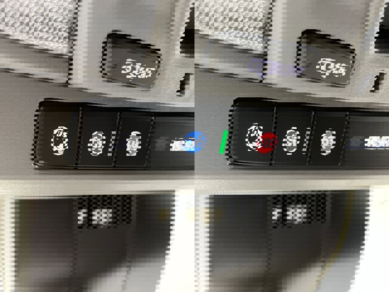 Certified 2024 Chevrolet Silverado 1500 RST w/ Convenience Package II image 29