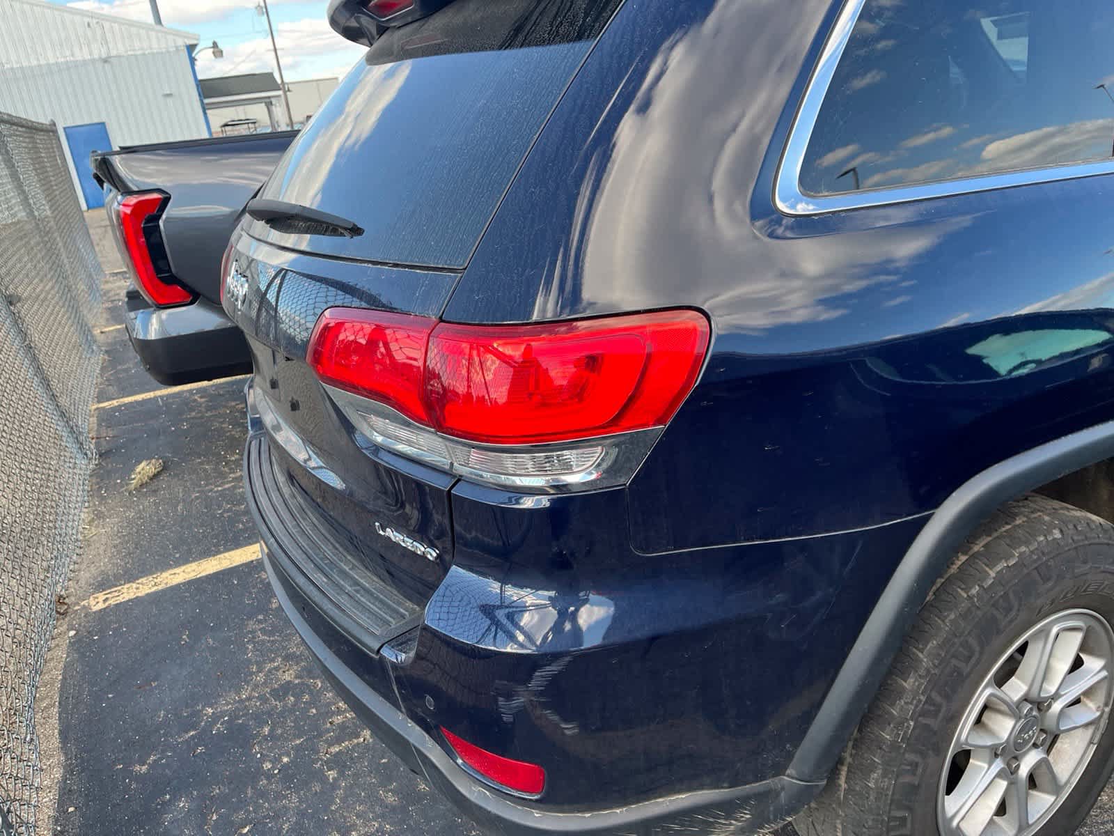 Used 2018 Jeep Grand Cherokee Laredo AWD/4WD image 13