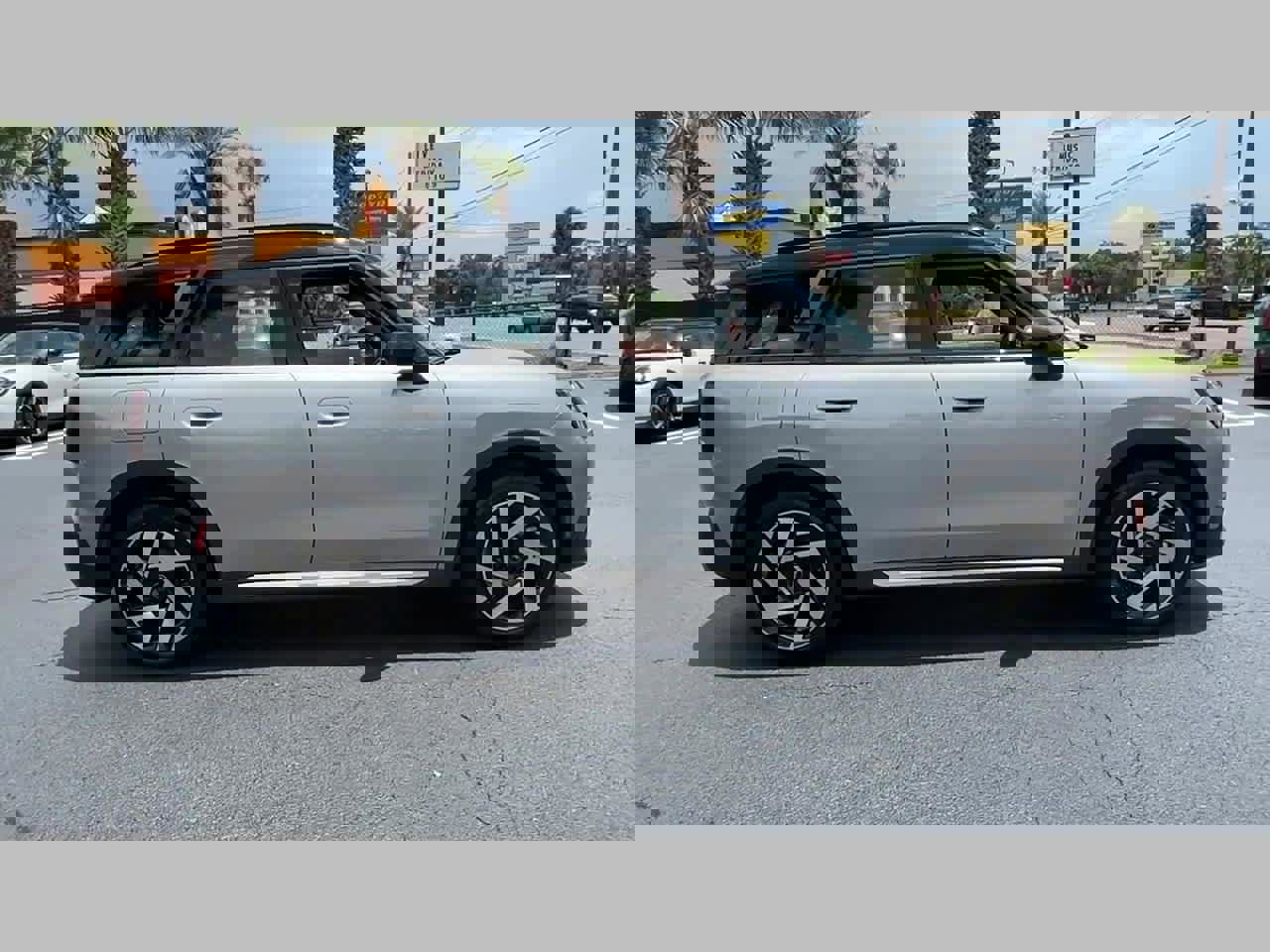 Used 2025 MINI Cooper Countryman S image 28