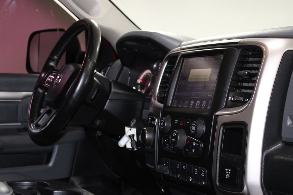 Used 2017 RAM 1500 Big Horn RWD image 28