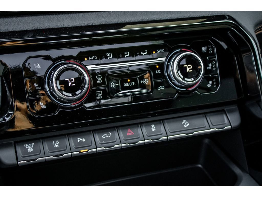 New 2026 GMC Sierra 2500 AT4 w/ AT4 Premium Plus Package image 38
