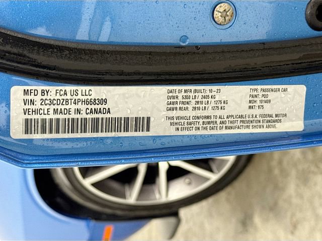 Used 2023 Dodge Challenger R/T w/ Plus Package image 31