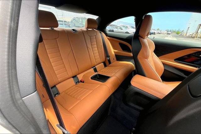 Used 2023 BMW M2 w/ Lighting Package RWD image 29