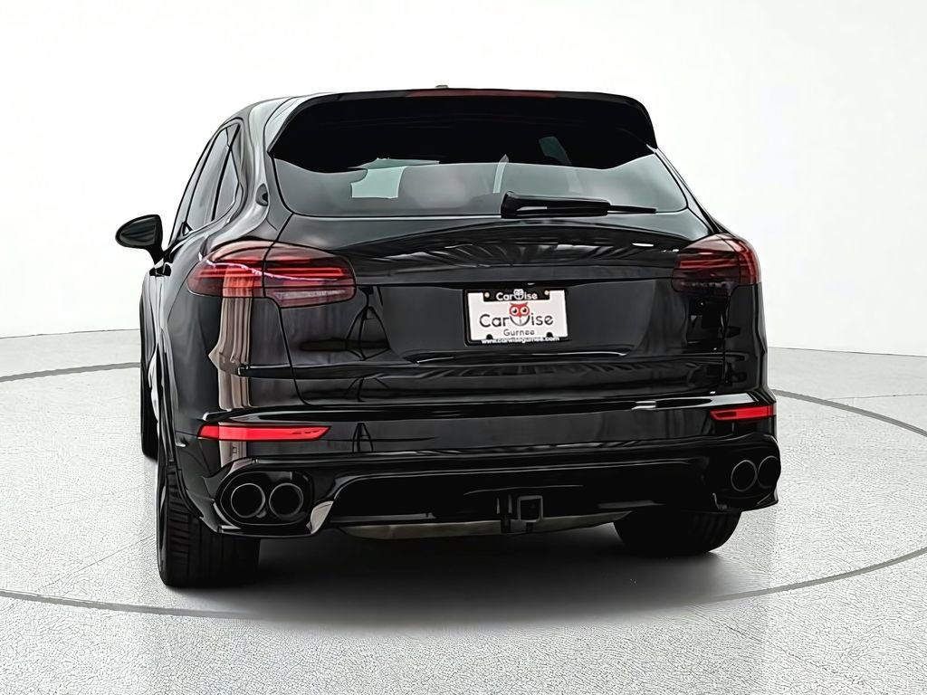 Used 2016 Porsche Cayenne GTS AWD/4WD image 5