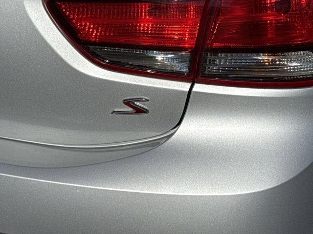 Used 2020 Kia Rio S image 25