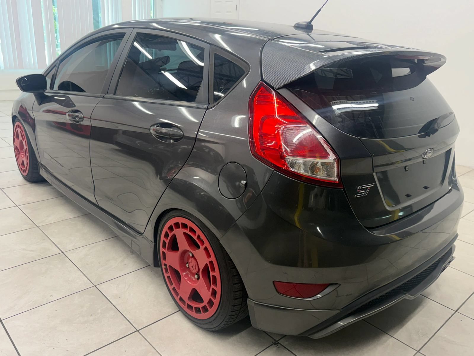 Used 2016 Ford Fiesta ST w/ ST Recaro Package FWD image 7