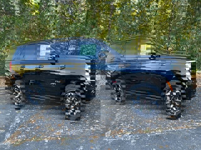 New 2026 GMC Yukon AT4 Ultimate image 4