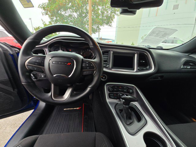 Used 2019 Dodge Challenger SXT w/ Driver Convenience Group image 21