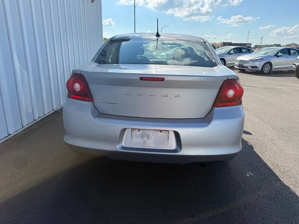 Used 2013 Dodge Avenger SE FWD image 7