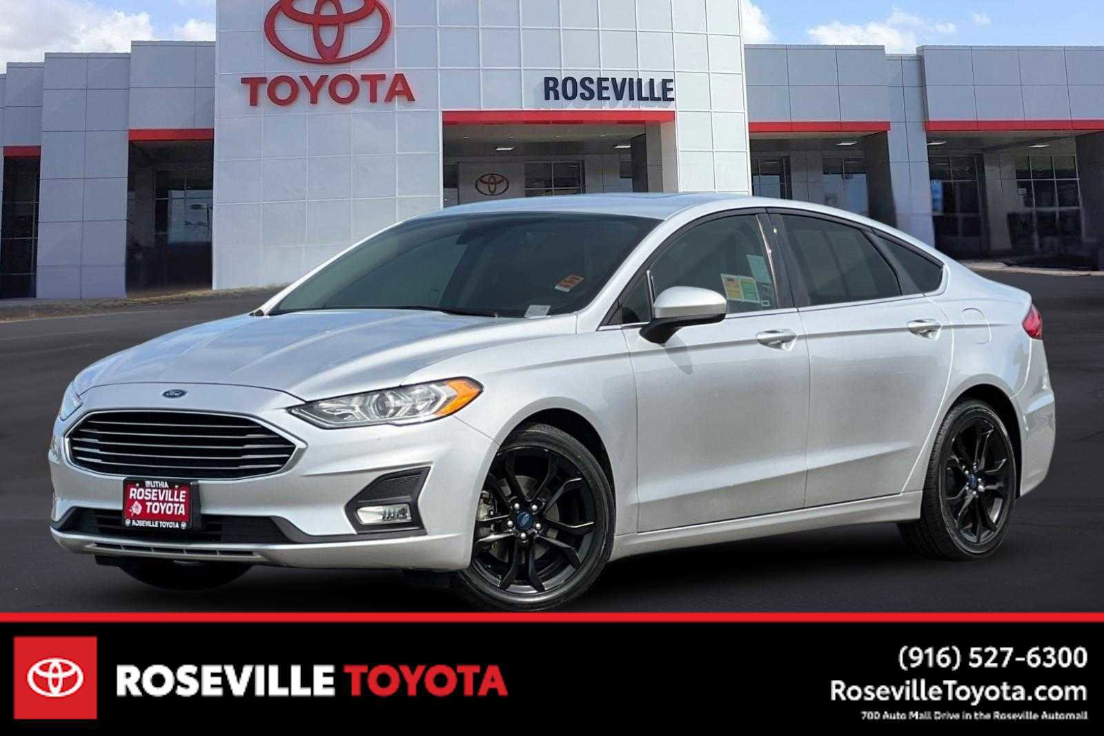 Used 2019 Ford Fusion SE w/ Equipment Group 151A FWD image 1