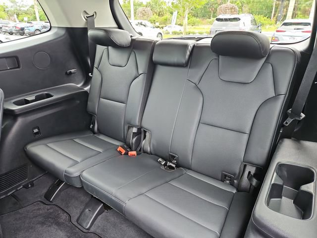 Certified 2024 Kia Telluride EX w/ EX Captain's Chair Package image 13
