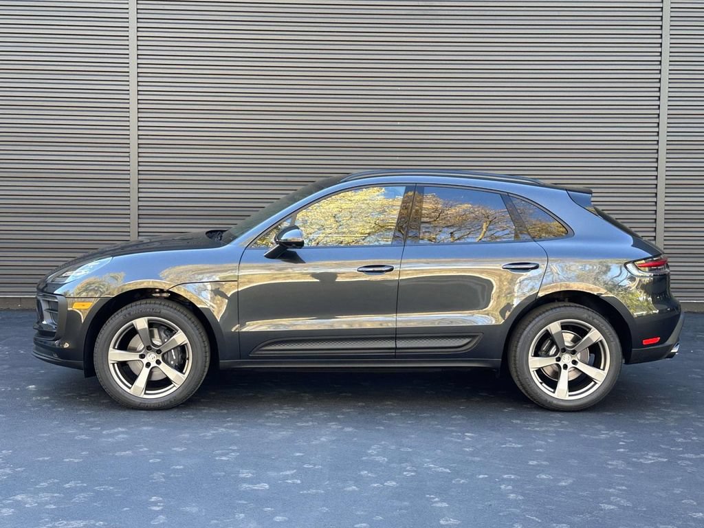 New 2026 Porsche Macan AWD/4WD image 2