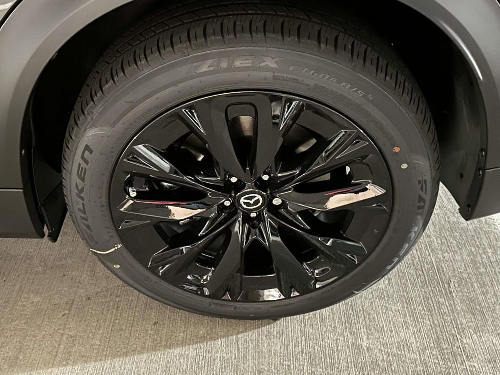 Certified 2025 MAZDA CX-90 Plug-In Hybrid w/Premium Sport image 23