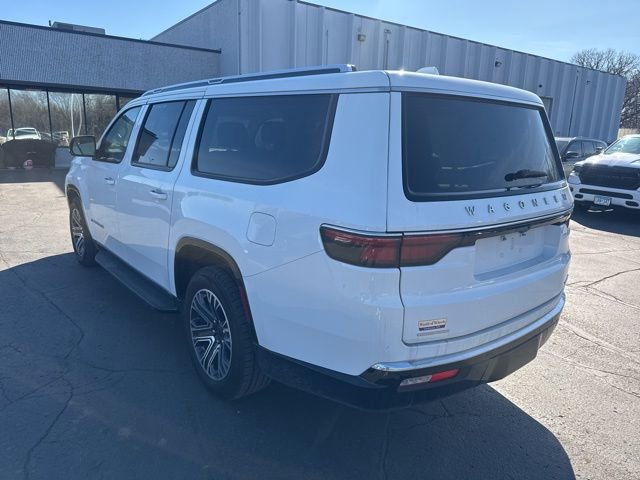 Used 2023 Jeep Wagoneer L Series II image 6