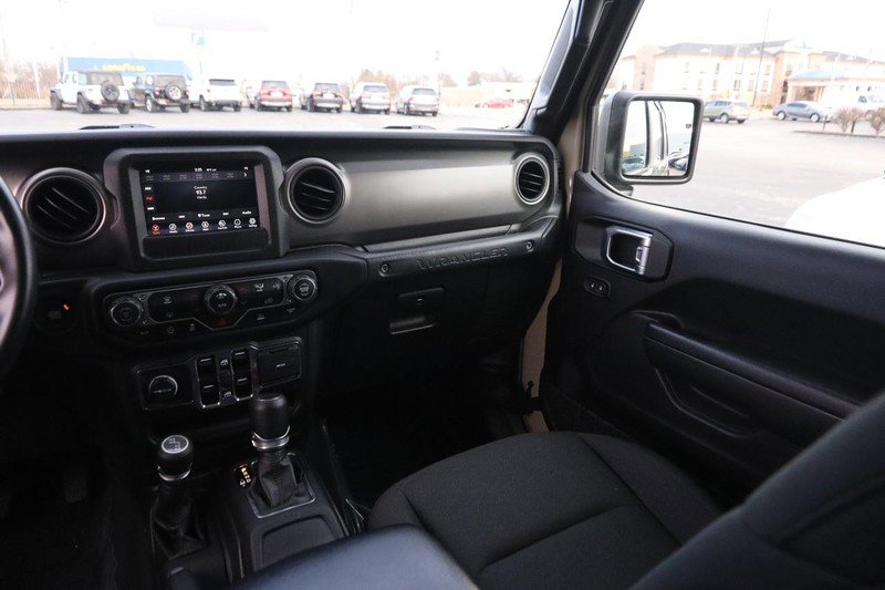 Used 2022 Jeep Wrangler Unlimited Sport image 26