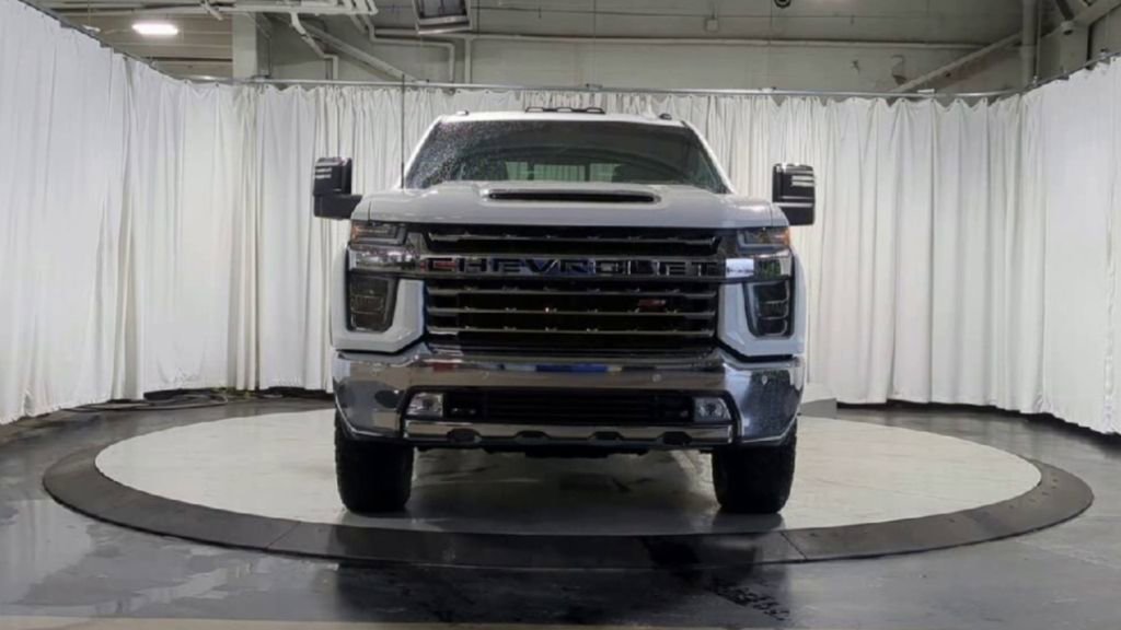 Used 2022 Chevrolet Silverado 2500 LTZ w/ LTZ Texas Edition AWD/4WD image 4
