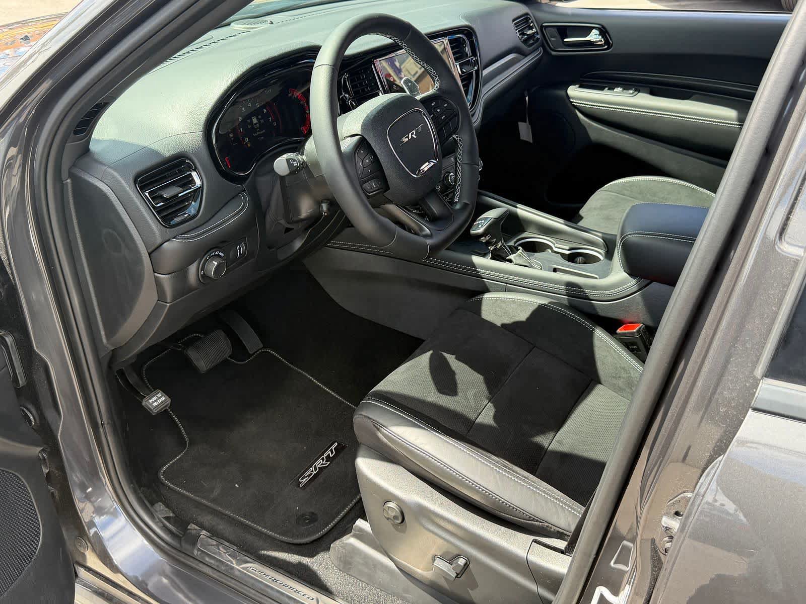 New 2026 Dodge Durango SRT Hellcat w/ 3rd Row Seating Group AWD/4WD image 13
