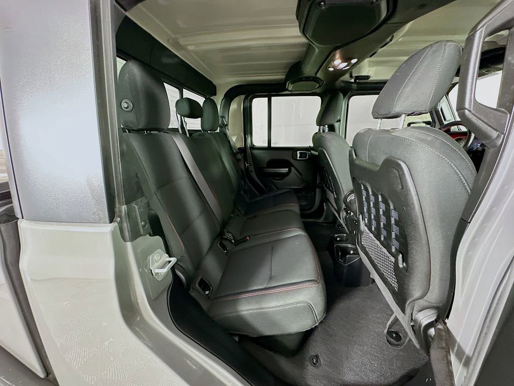 Certified 2021 Jeep Gladiator Rubicon w/ Cold Weather Group image 39