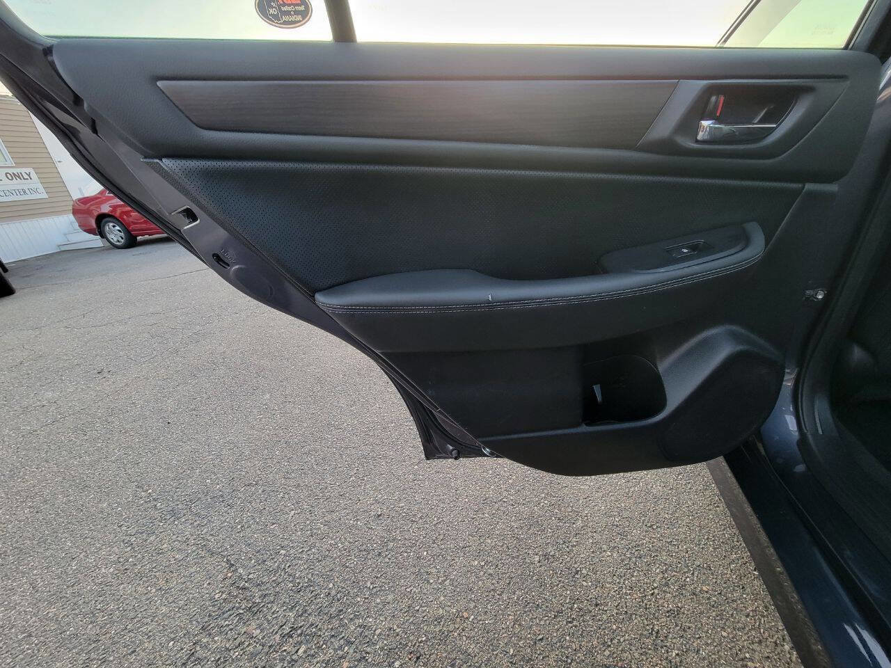 Used 2017 Subaru Legacy 2.5i Limited image 24