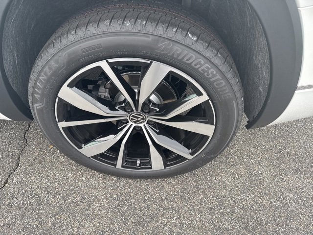 New 2026 Volkswagen Atlas SEL Premium R-Line image 10