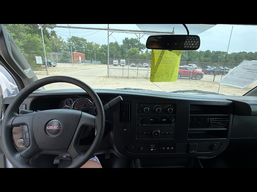 Used 2025 GMC Savana 2500 w/ Driver Convenience Package RWD image 8
