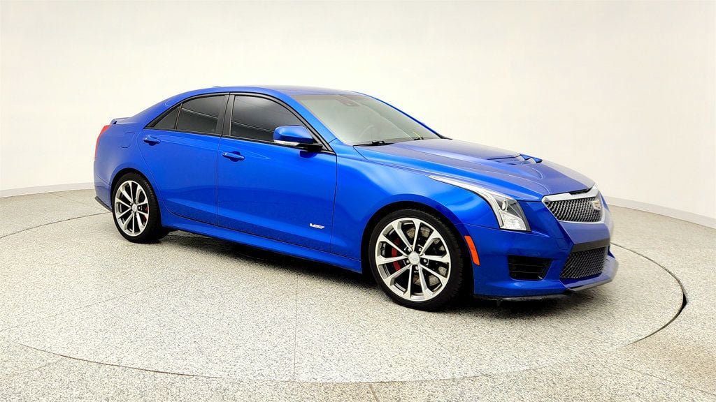 Used 2017 Cadillac ATS V w/ Luxury Package RWD image 3